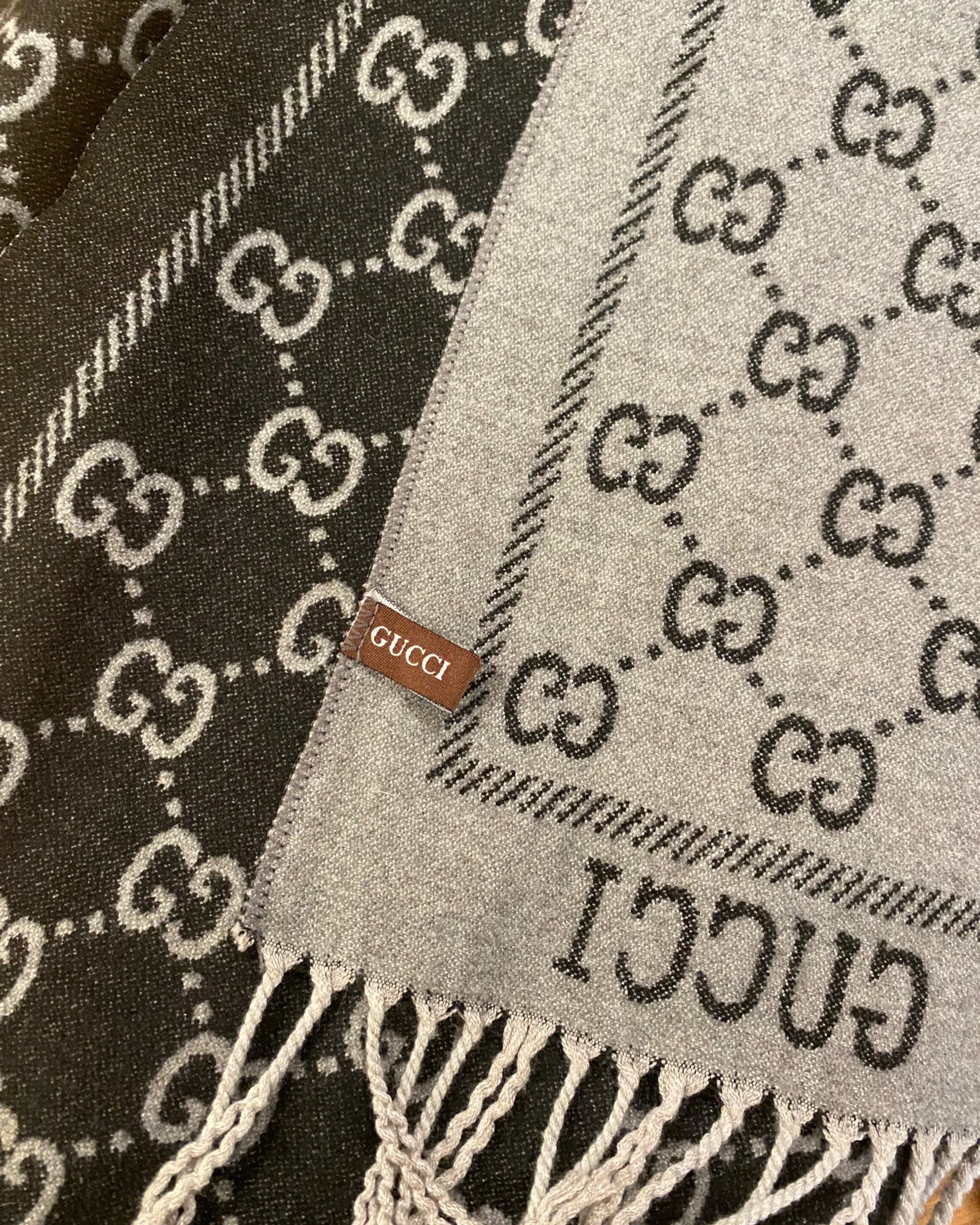 Gucci skjerf