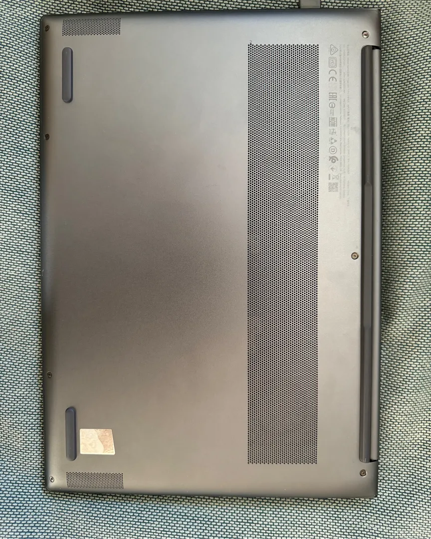 Yoga Slim 7i Pro 14