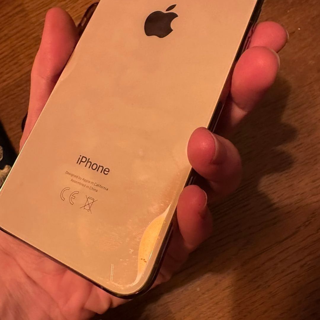 Iphone xs rose gold