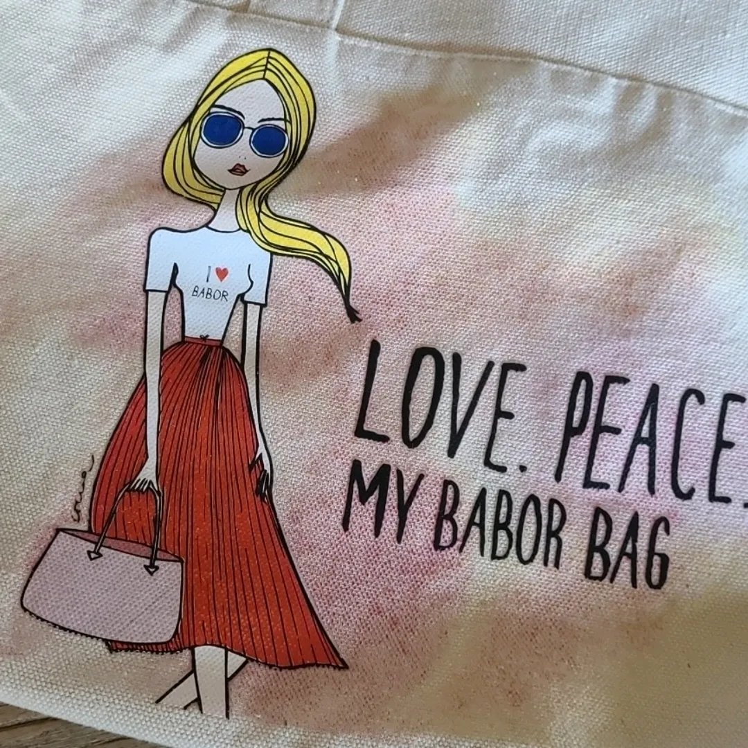 Tote bag