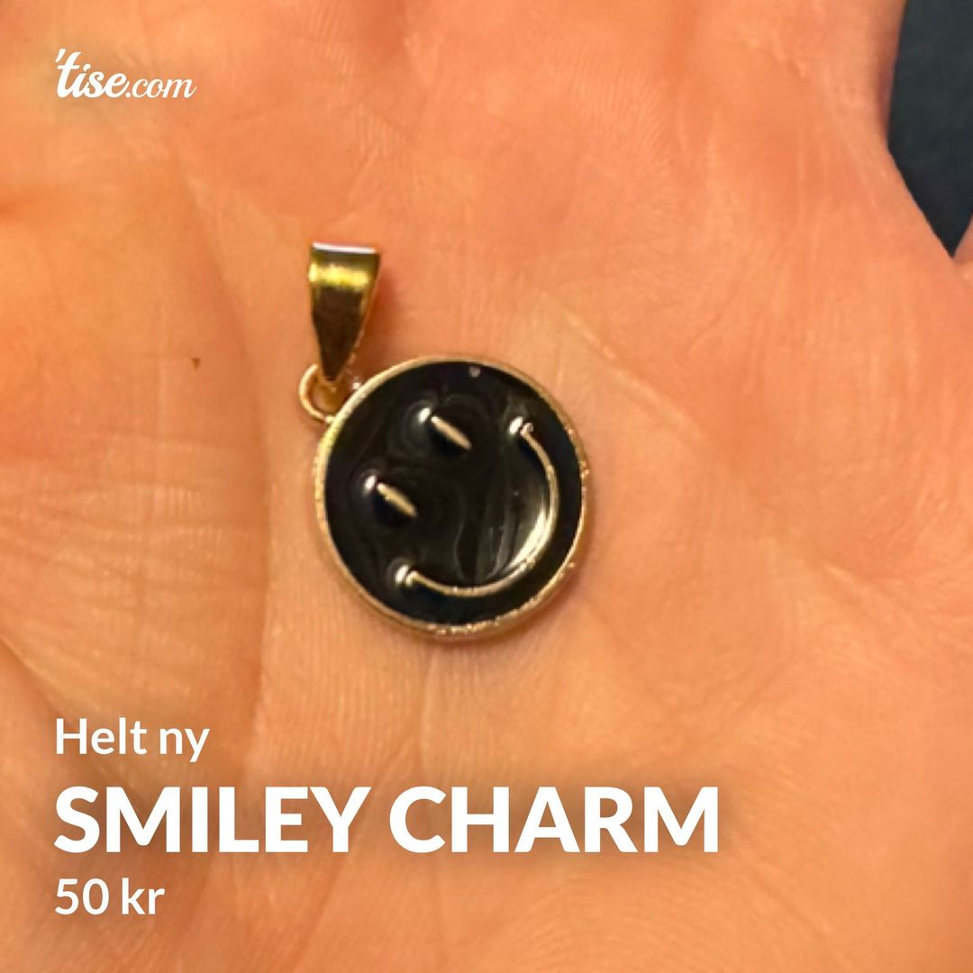 Smiley charm