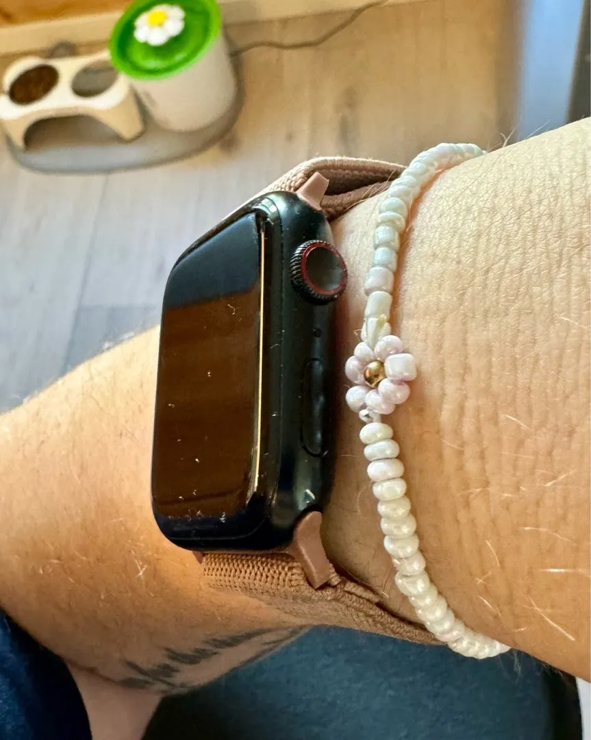 Apple watch series 7