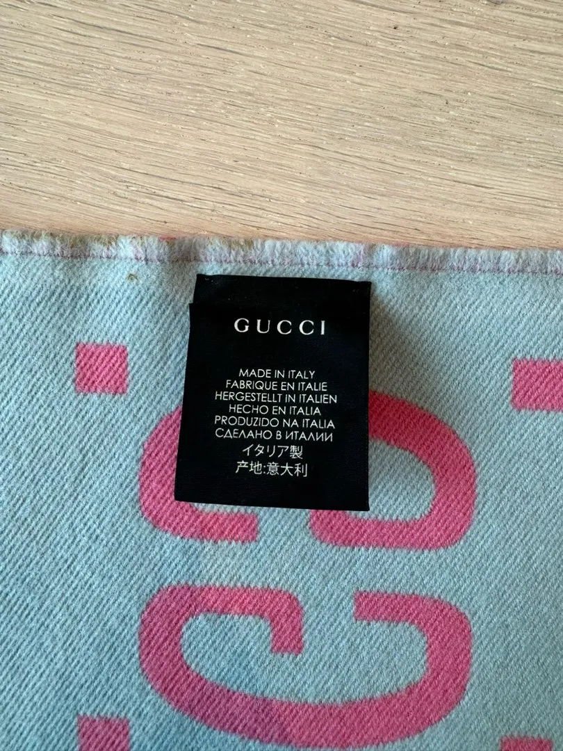 Gucci skjerf