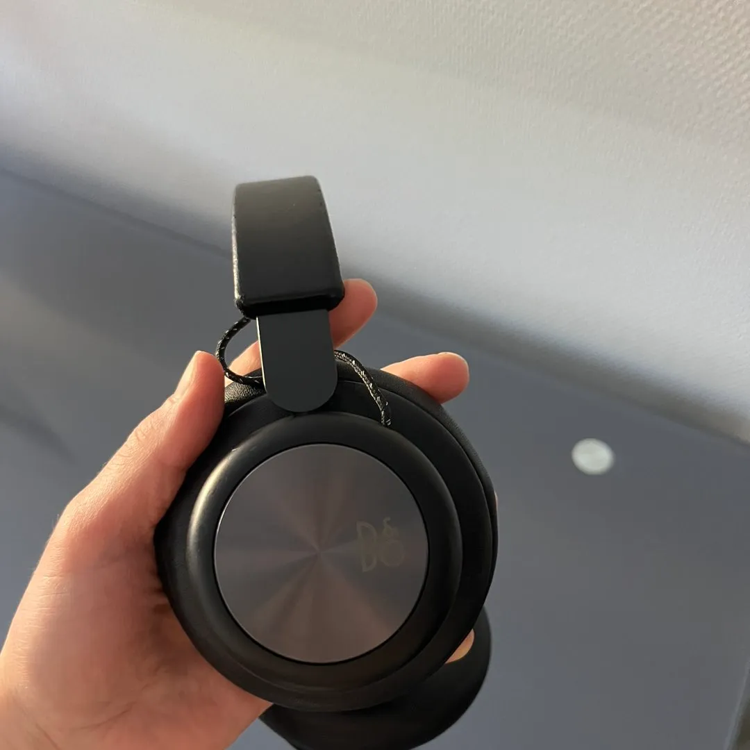 Bang og Olufsen H4