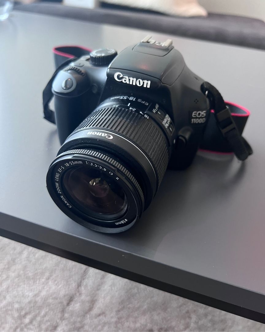 Canon EOS 1100D