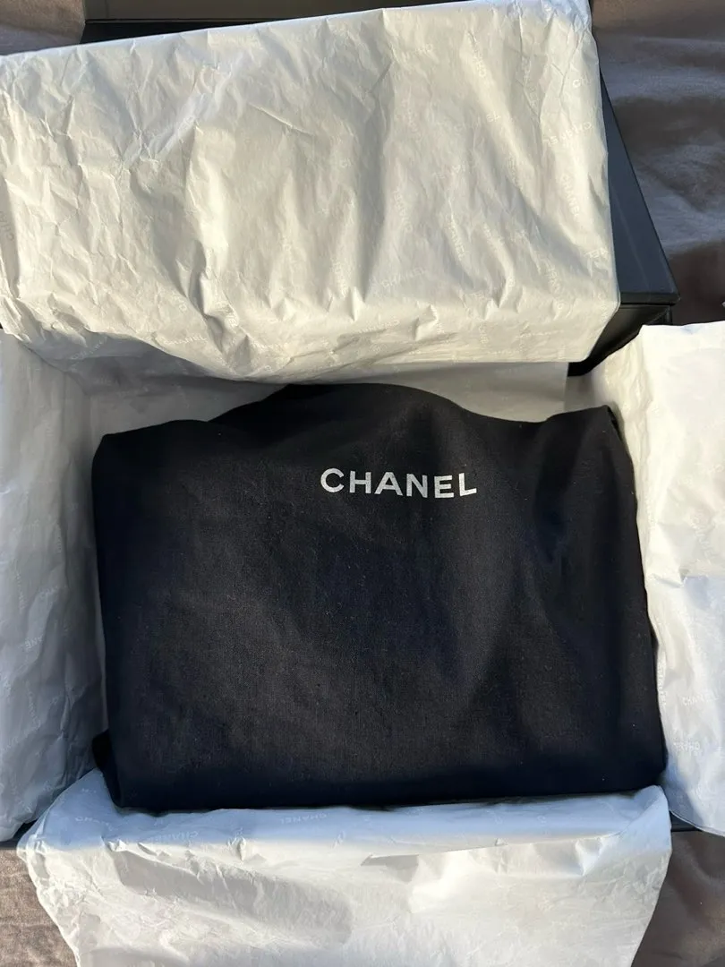 Chanel Boy Medium