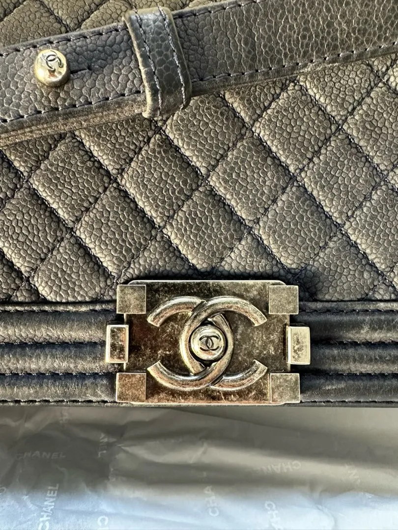 Chanel Boy Medium