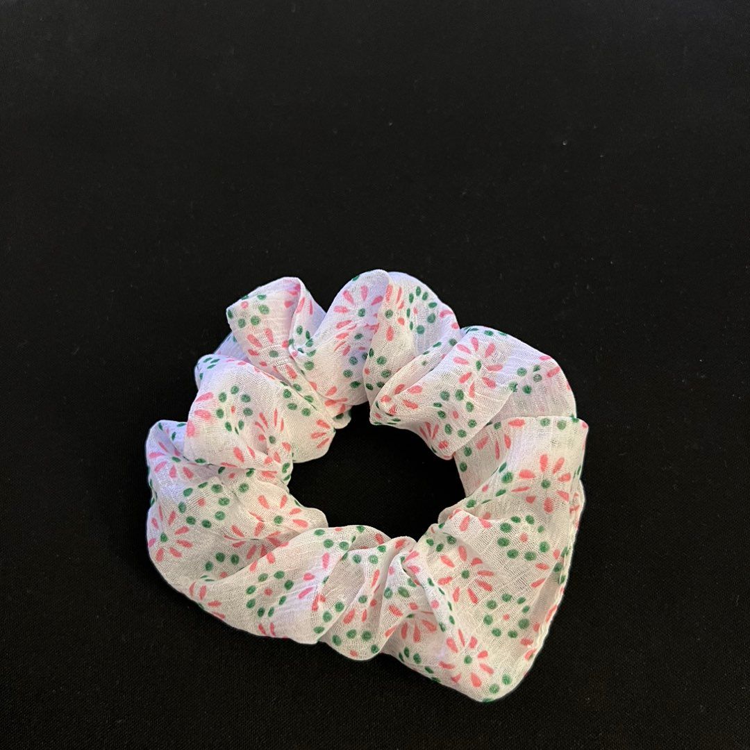 Blomster scrunchie