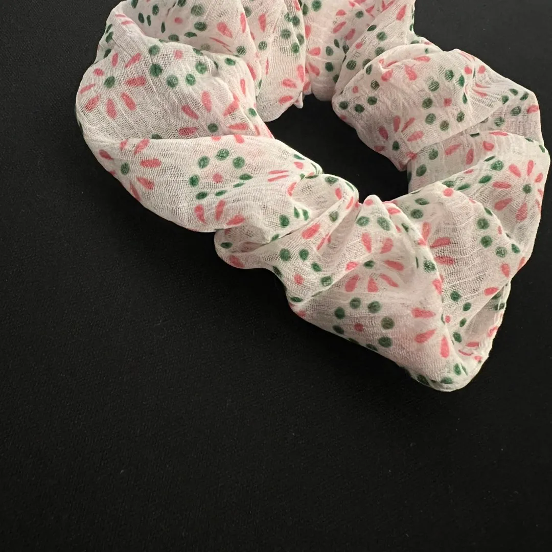 Blomster scrunchie