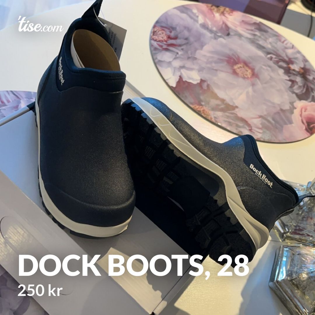 Dock Boots 28