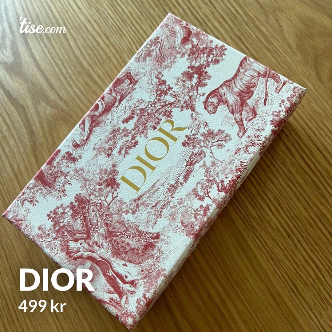 DIOR