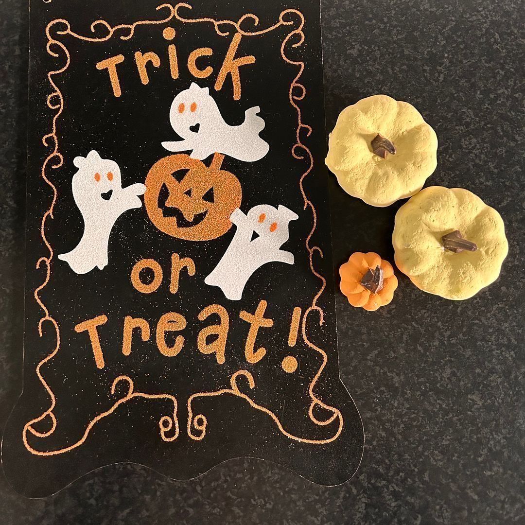 Halloween sign