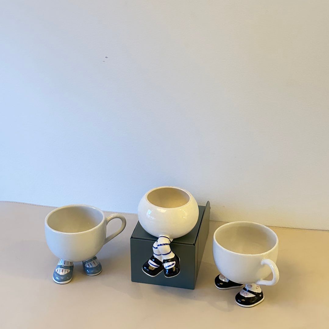 Sets of cups