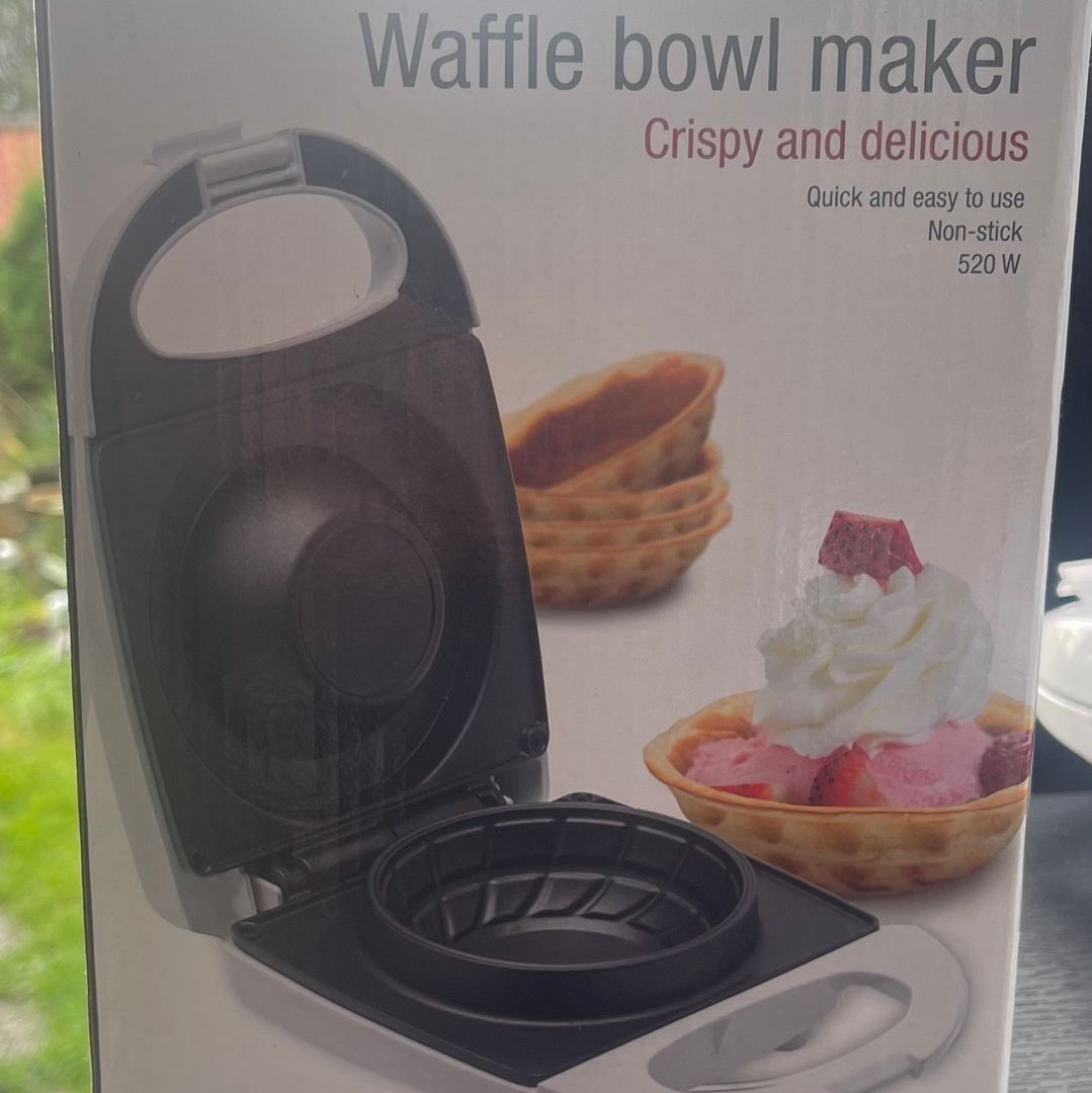 Waffel bowl maker