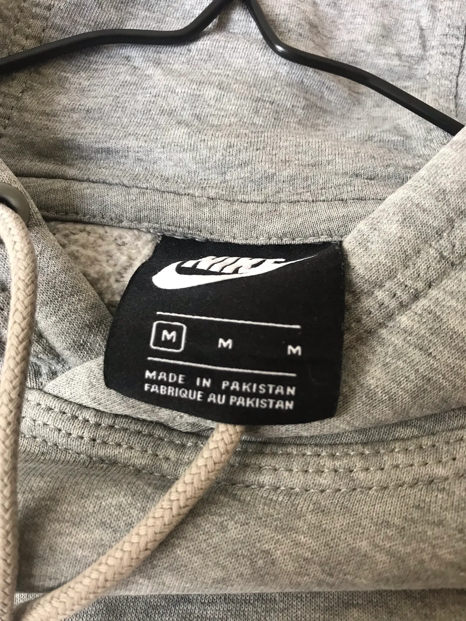 Nike hættetrøje