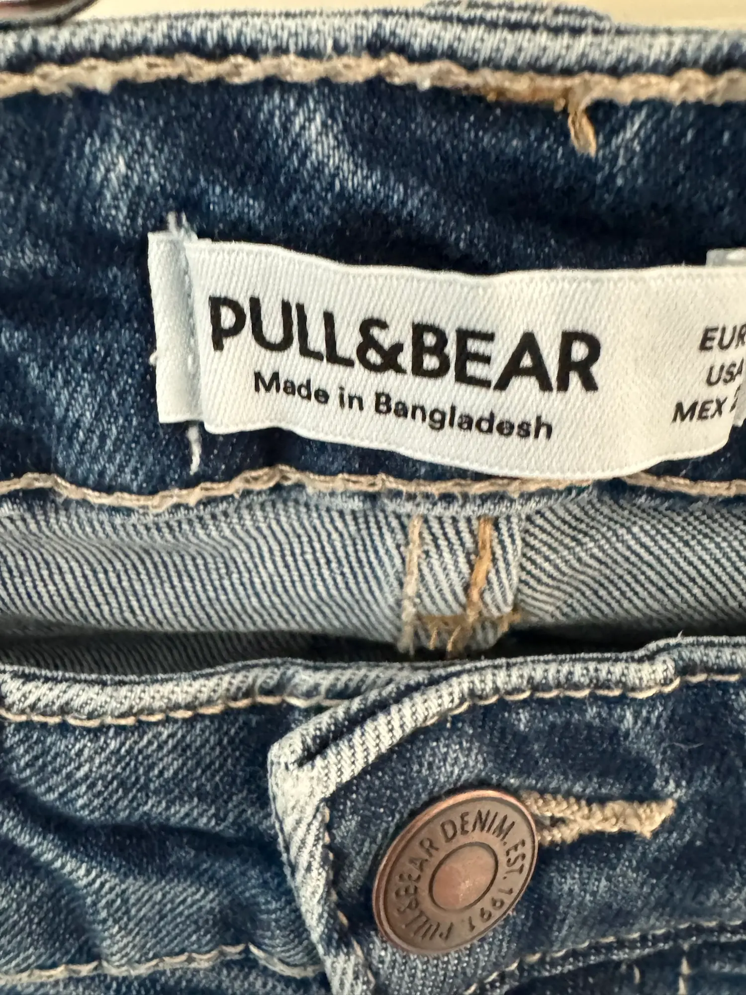 PULLBEAR jeans