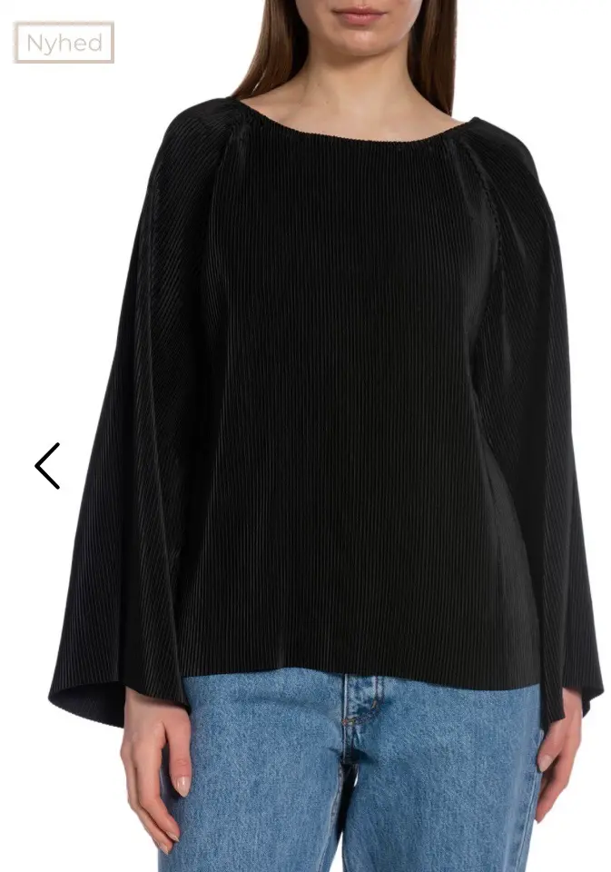 By Malene Birger top