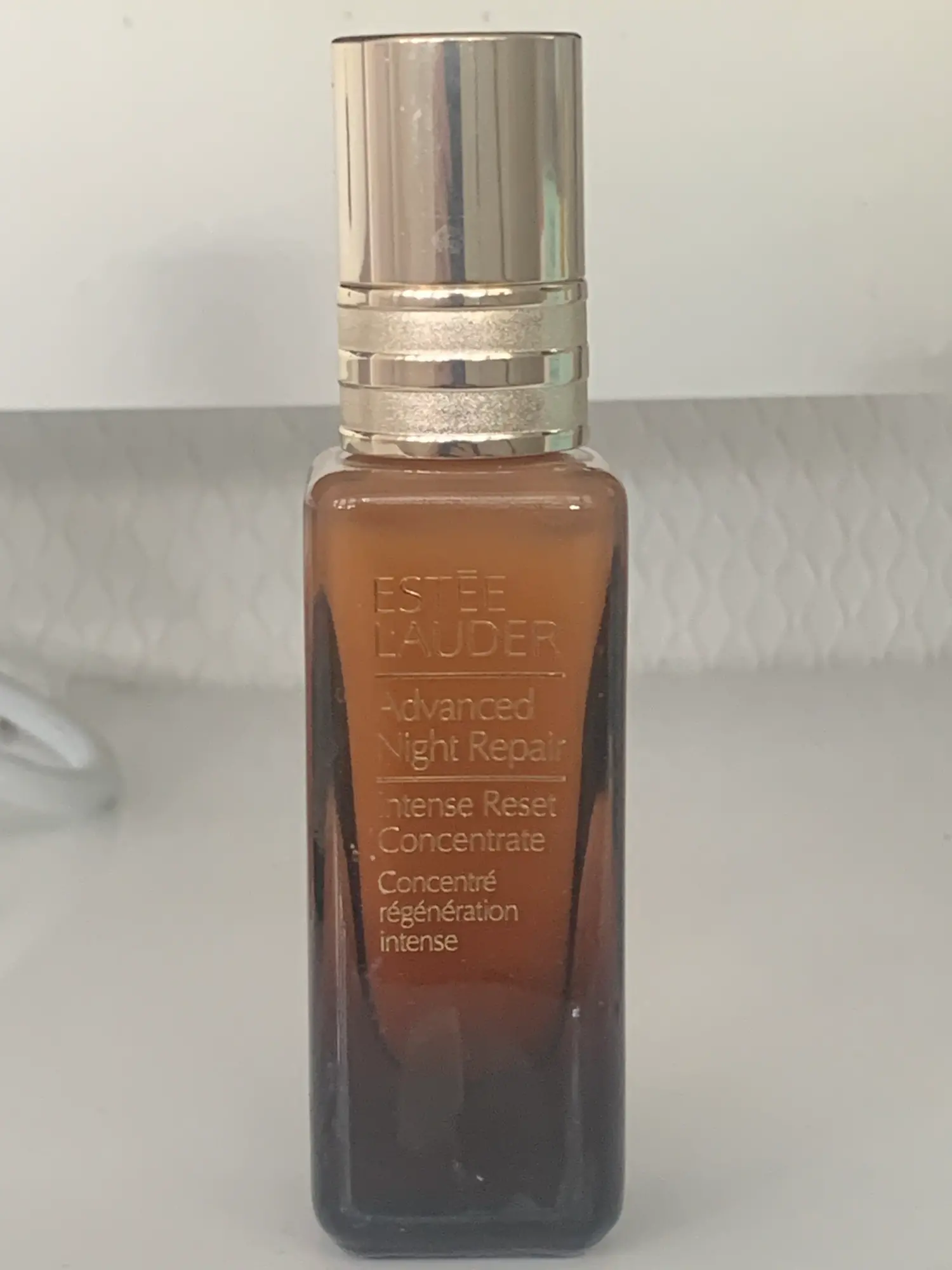 Estée Lauder serum