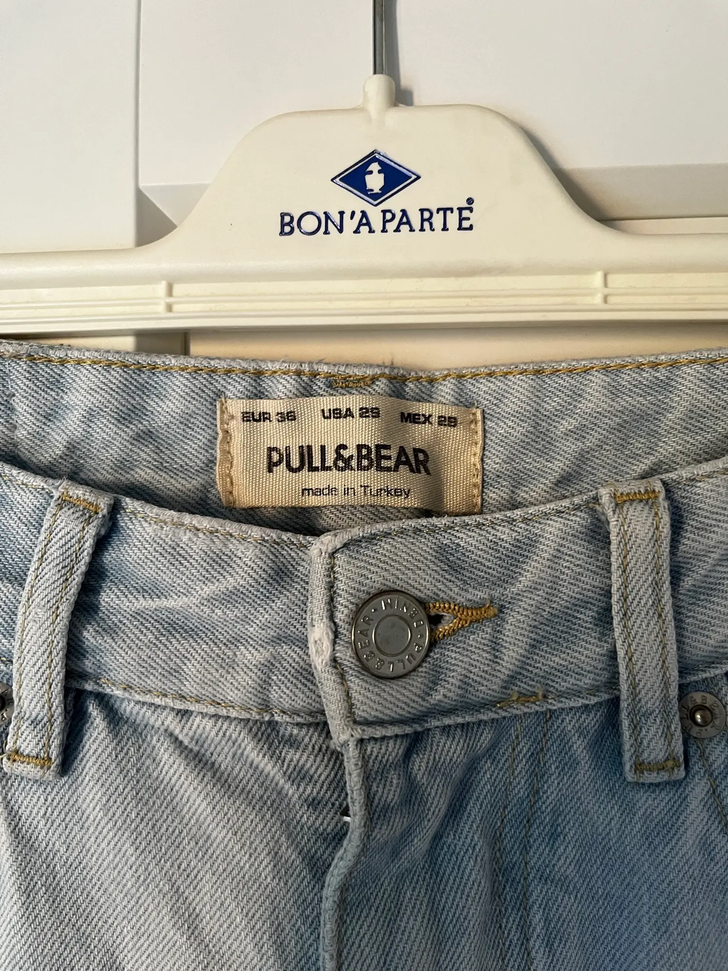 PULLBEAR jeans