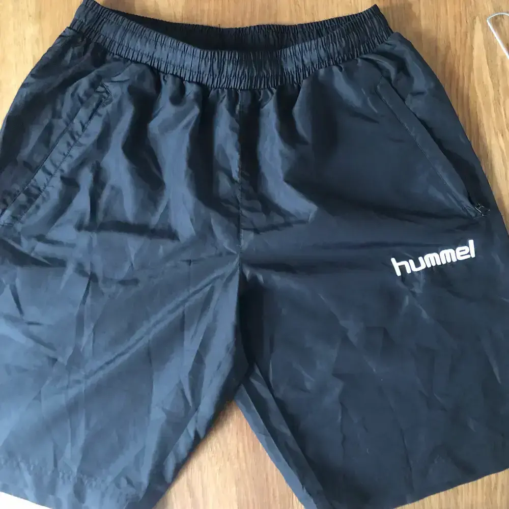 Hummel shorts