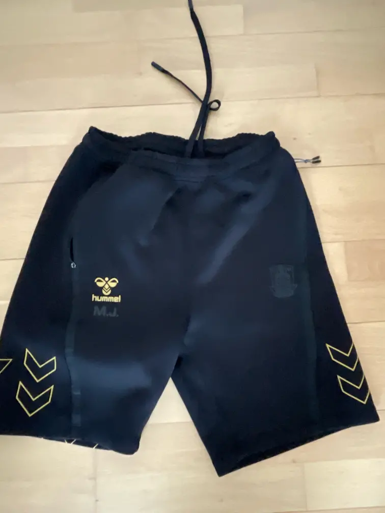 Hummel shorts