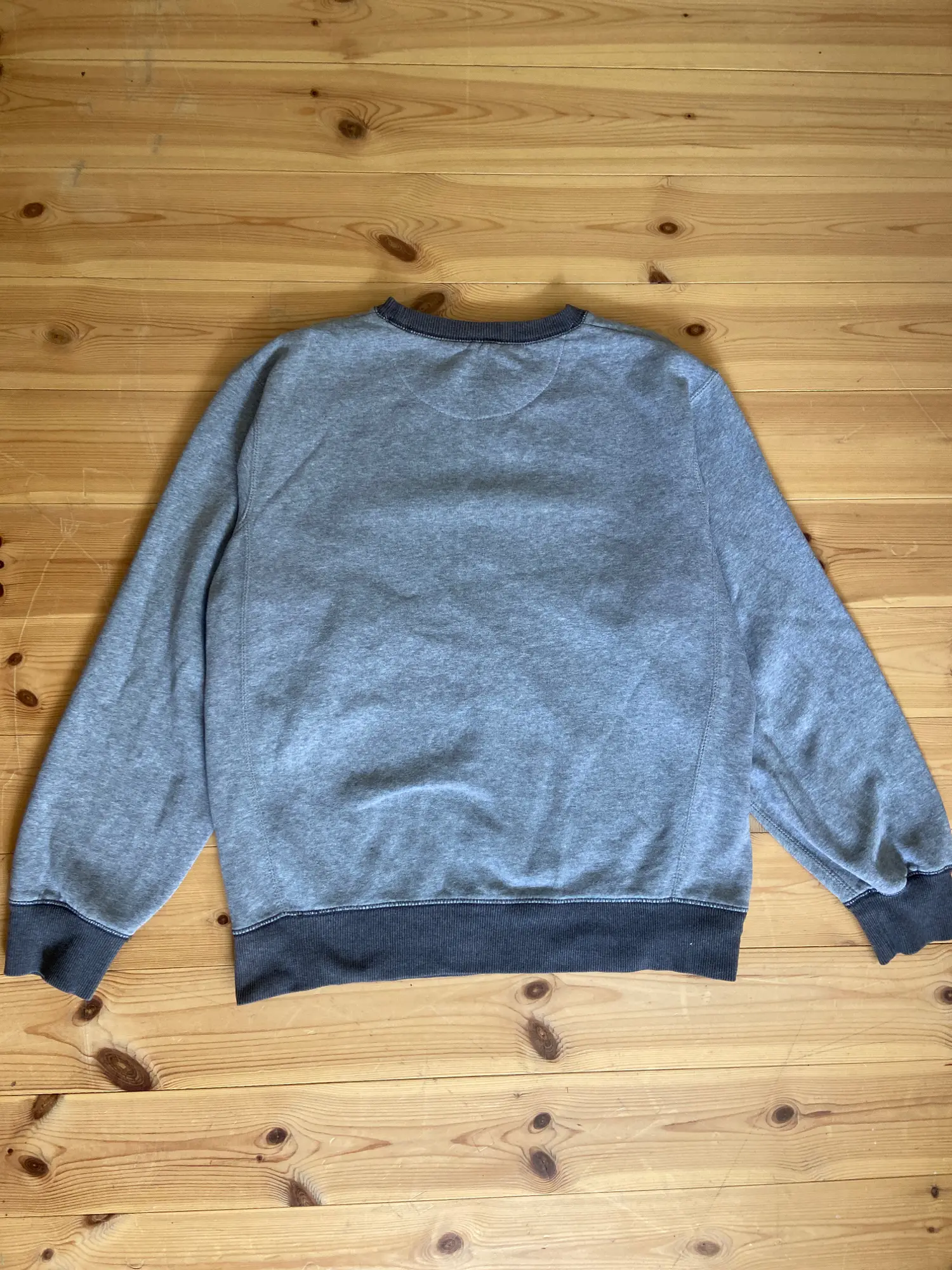 Nike sweatshirt