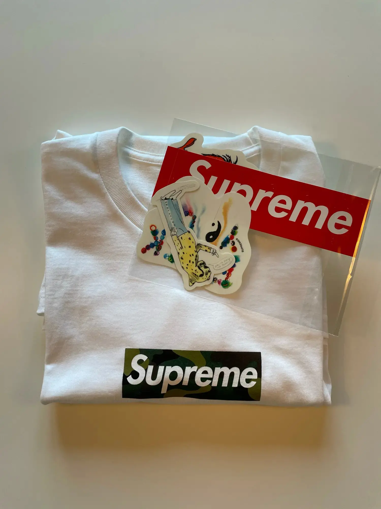 Supreme t-shirt