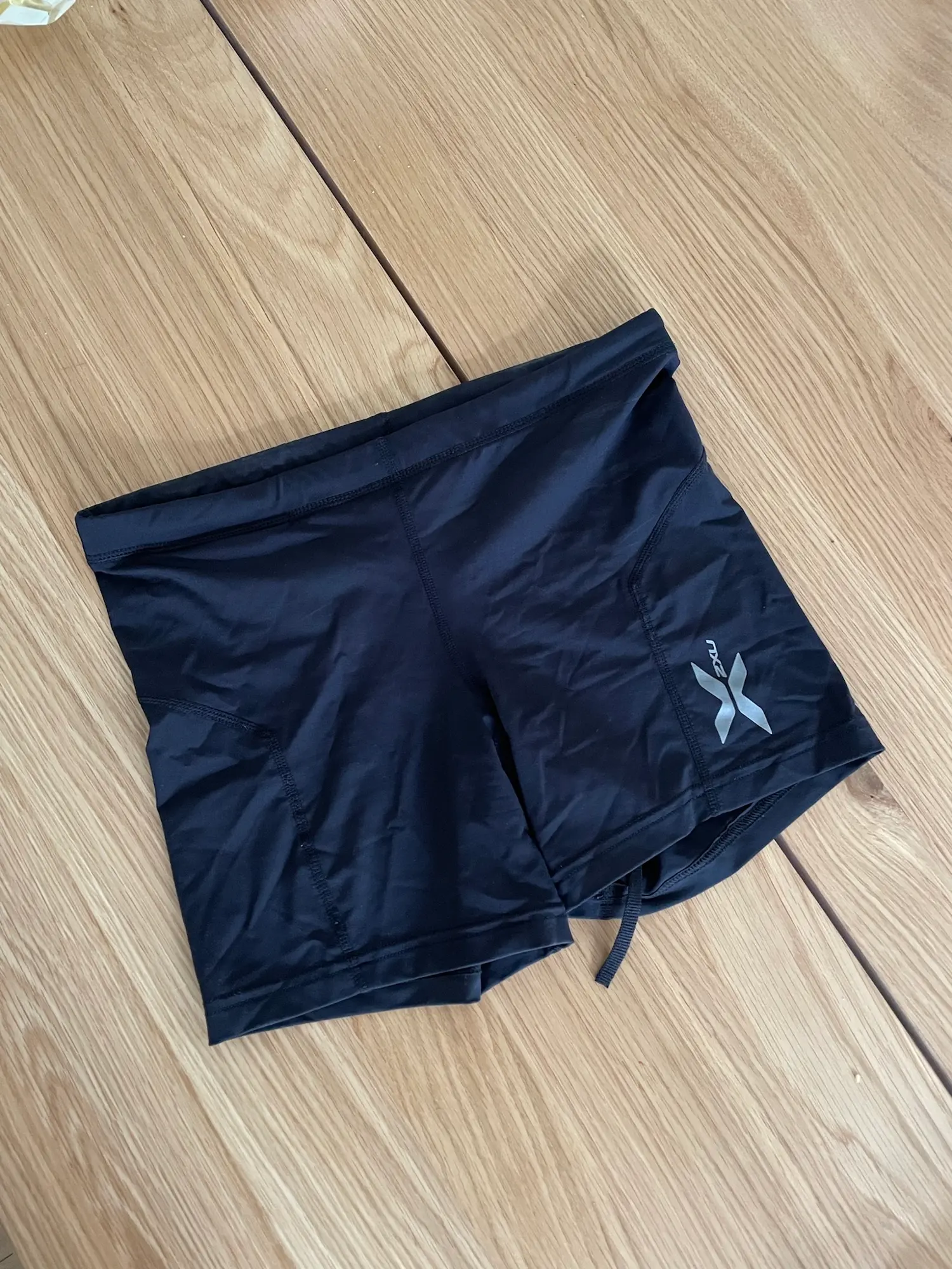 2XU shorts