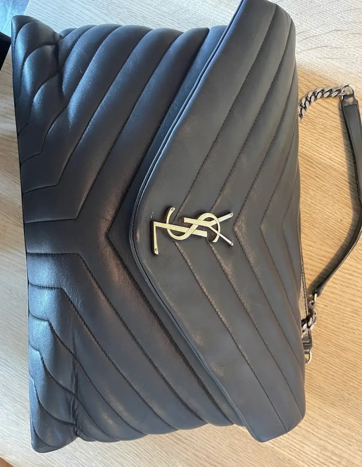 Yves Saint Laurent skuldertaske