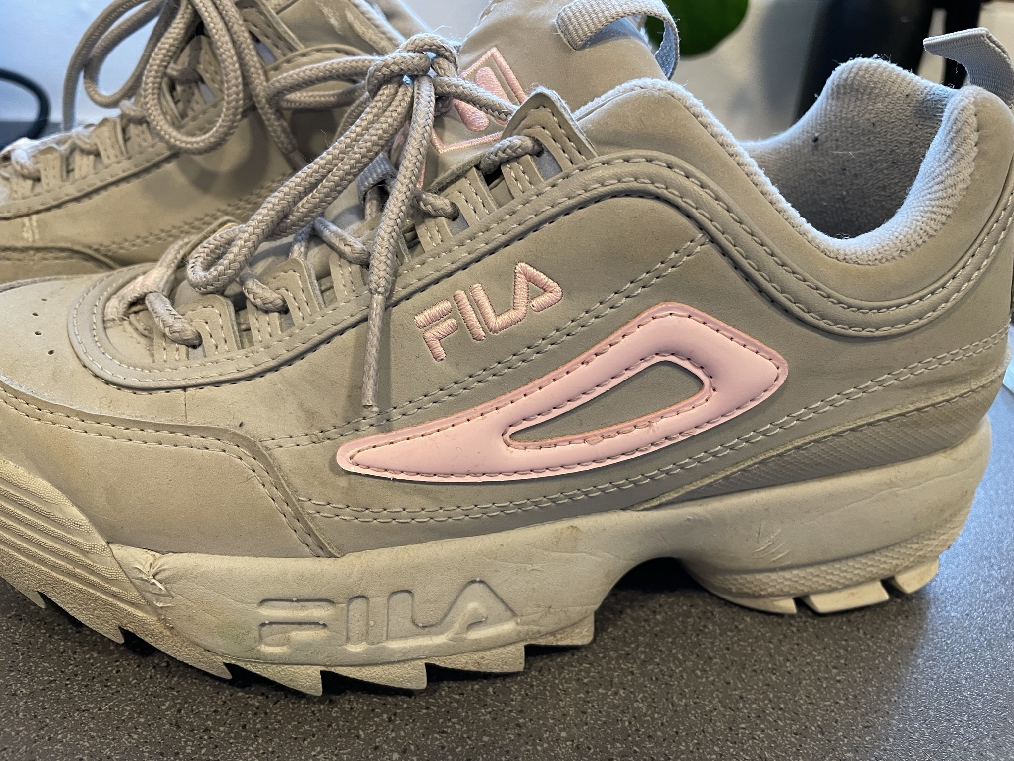 Fila sneakers