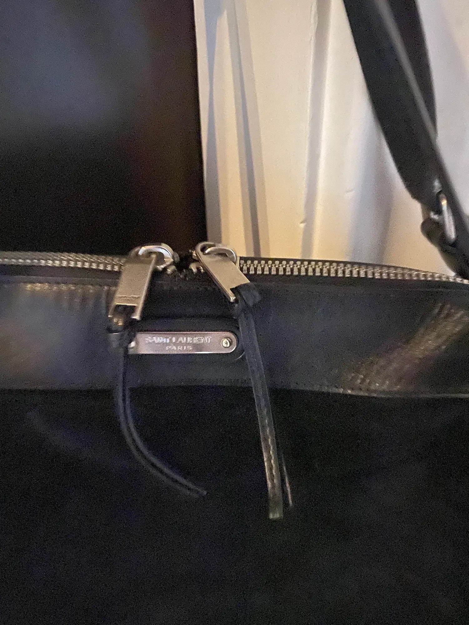 Yves Saint Laurent totebag  mulepose