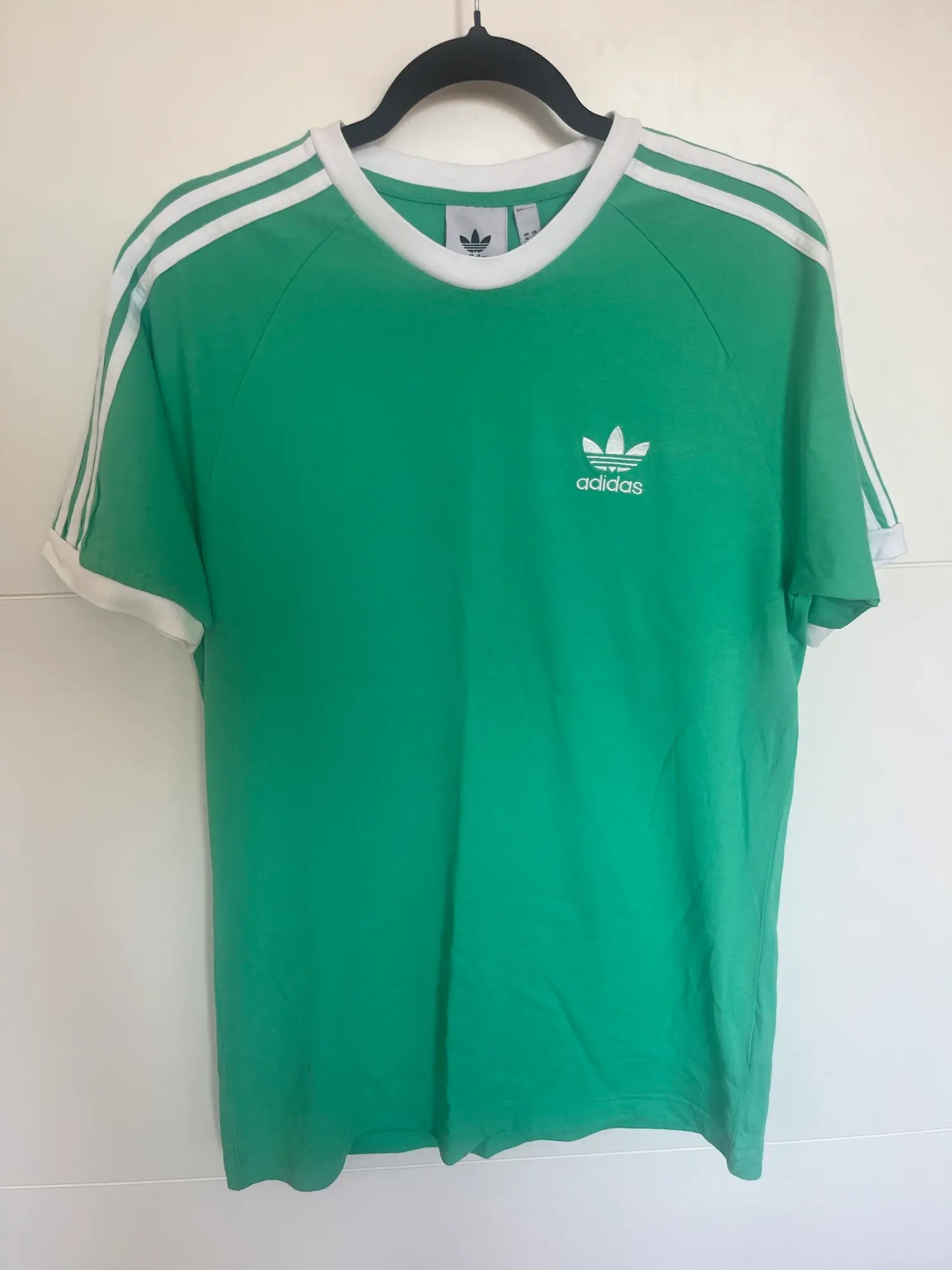 Adidas t-shirt