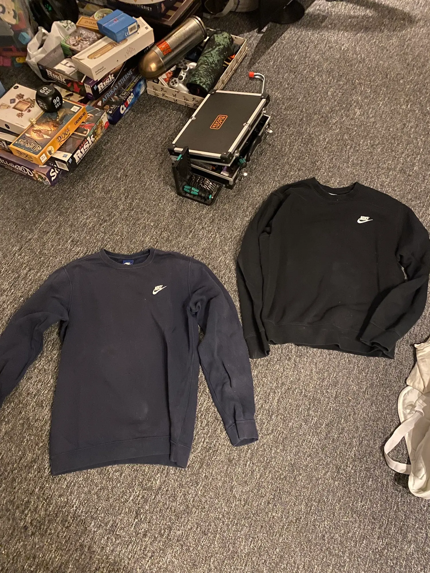 Nike sweatshirt