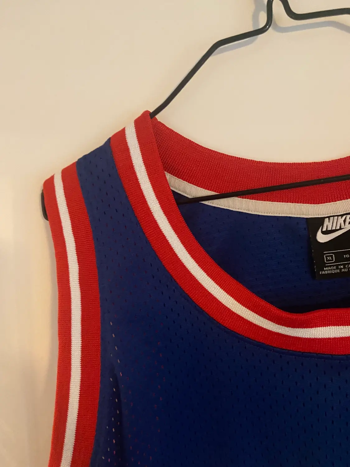 Nike Sportswear top