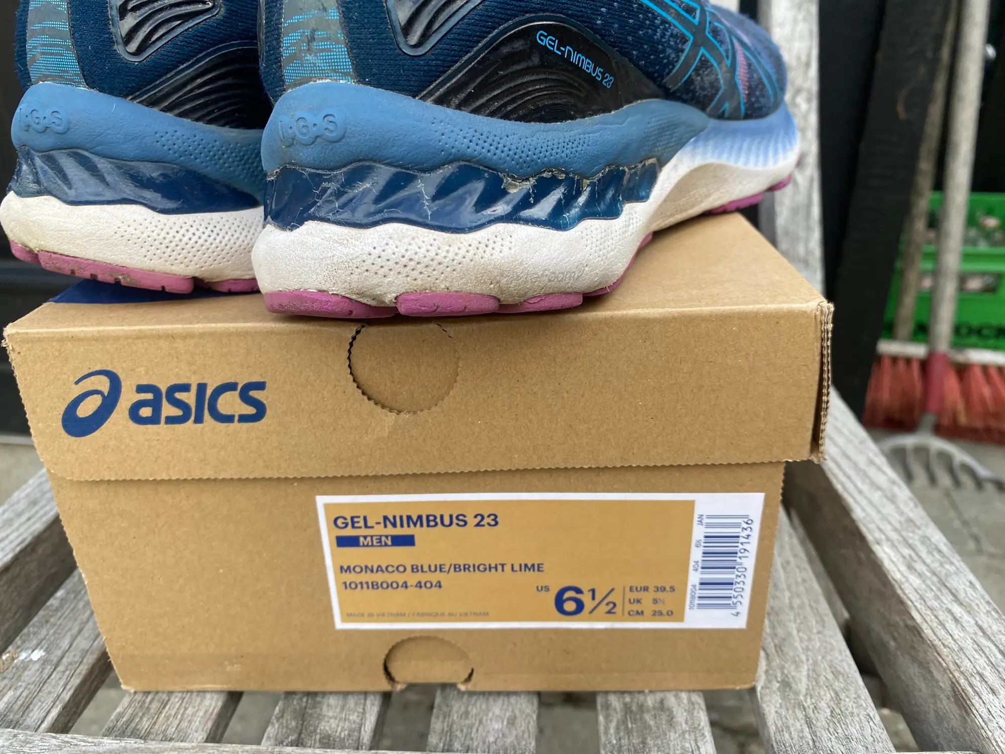 ASICS løbesko