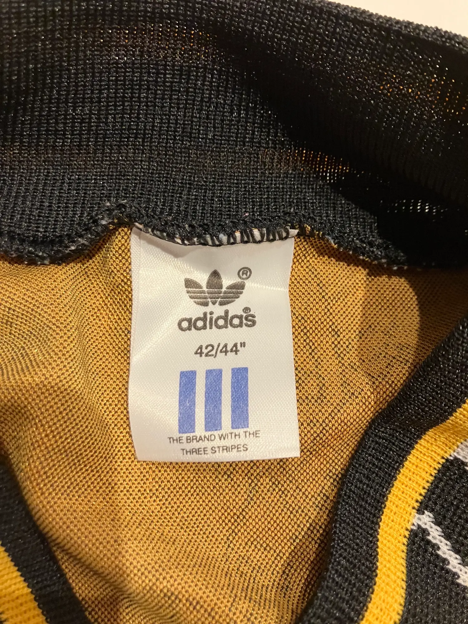 Adidas fodboldtrøje