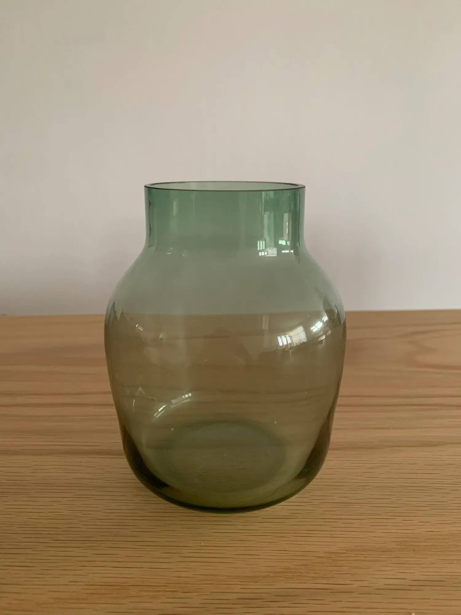 Muuto vase