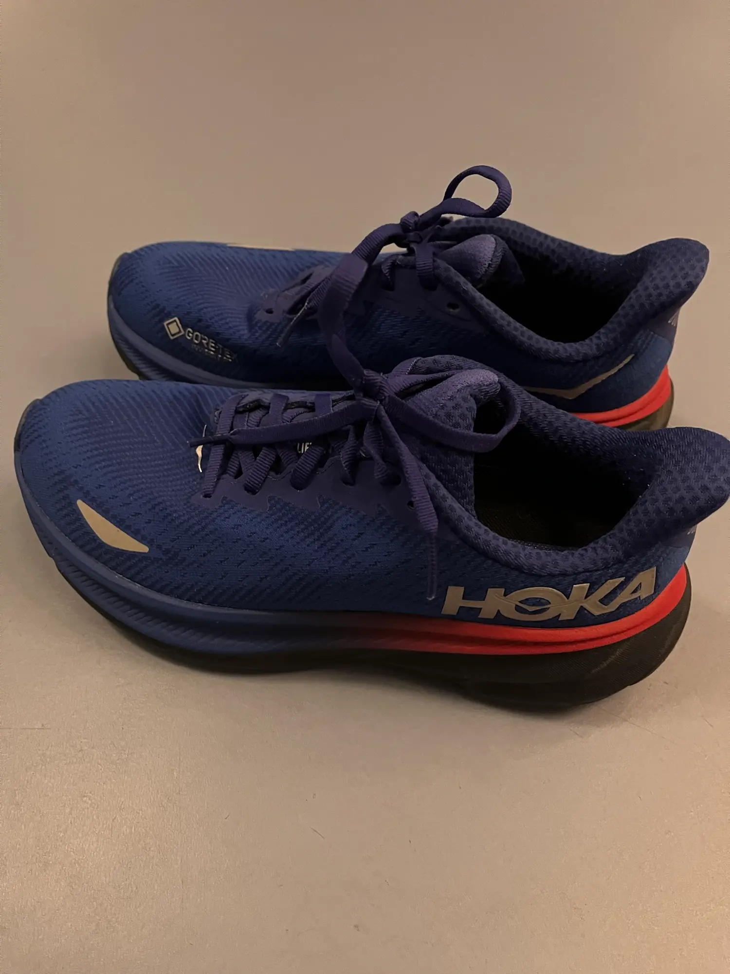 Hoka One One løbesko