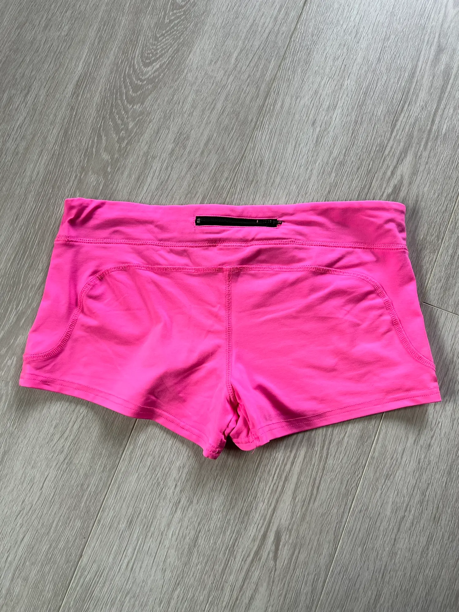 Gina Tricot shorts