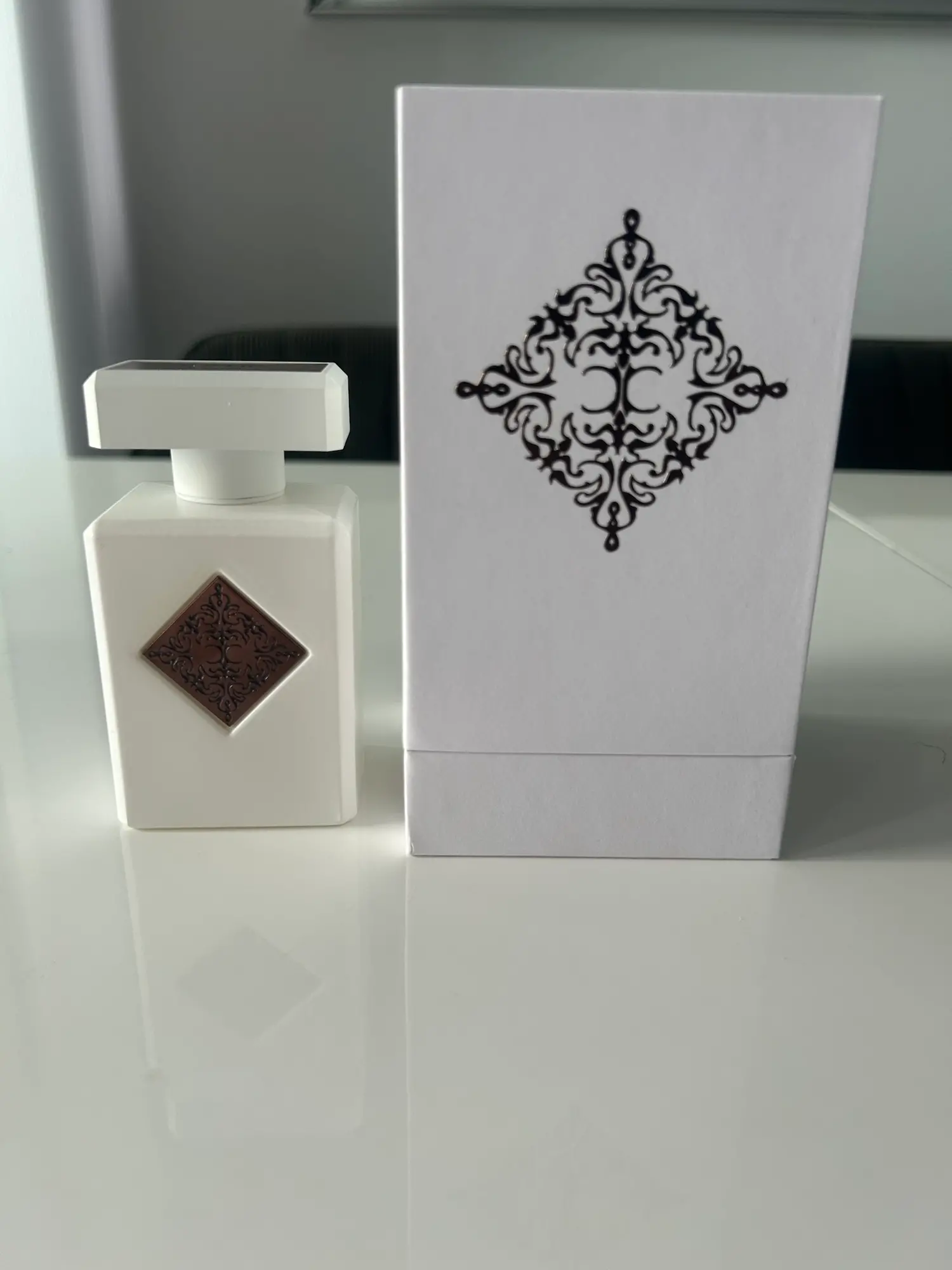 Initio eau de parfum