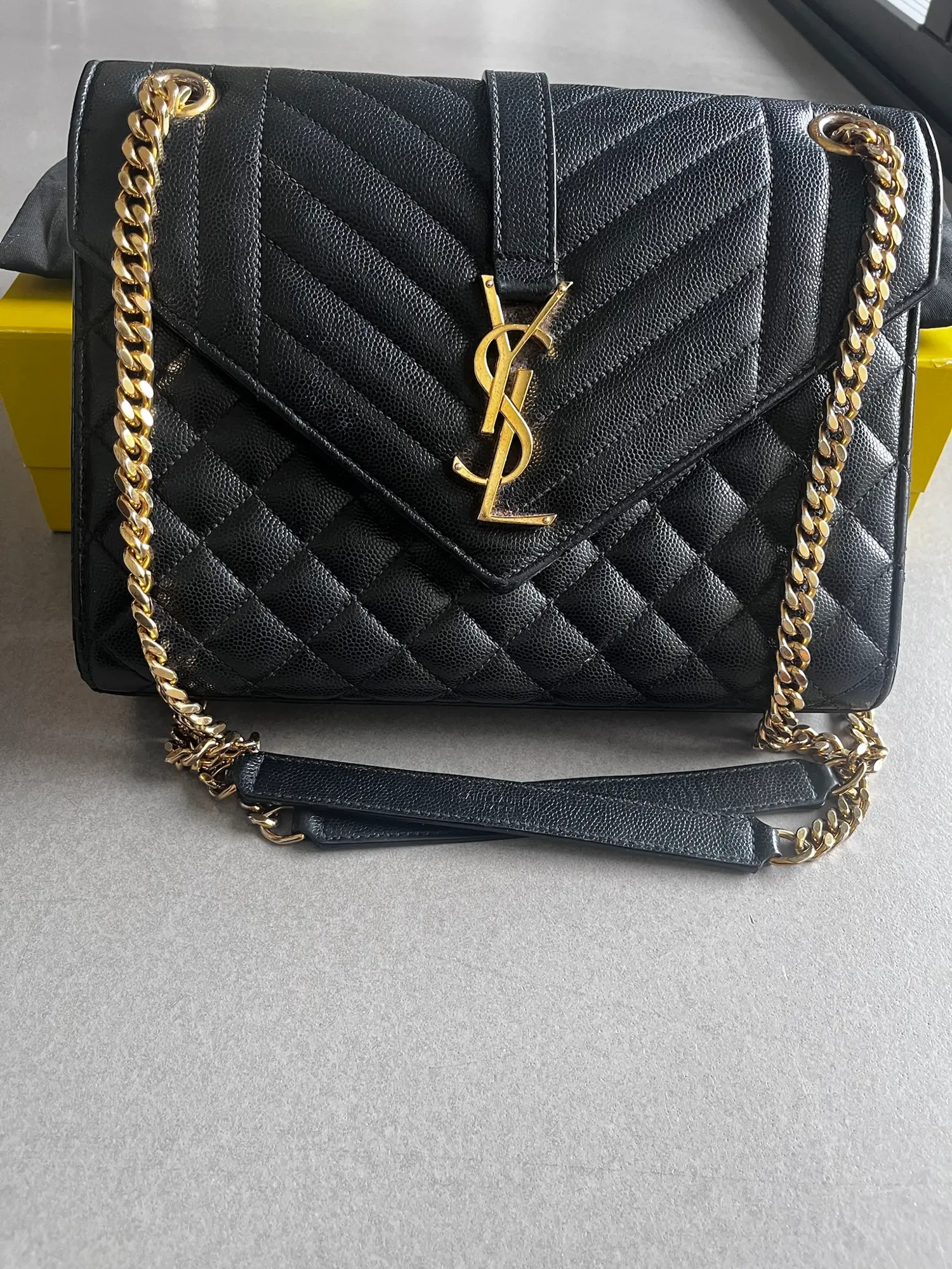 Yves Saint Laurent crossbody-taske