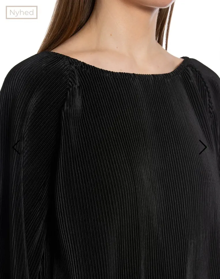 By Malene Birger top