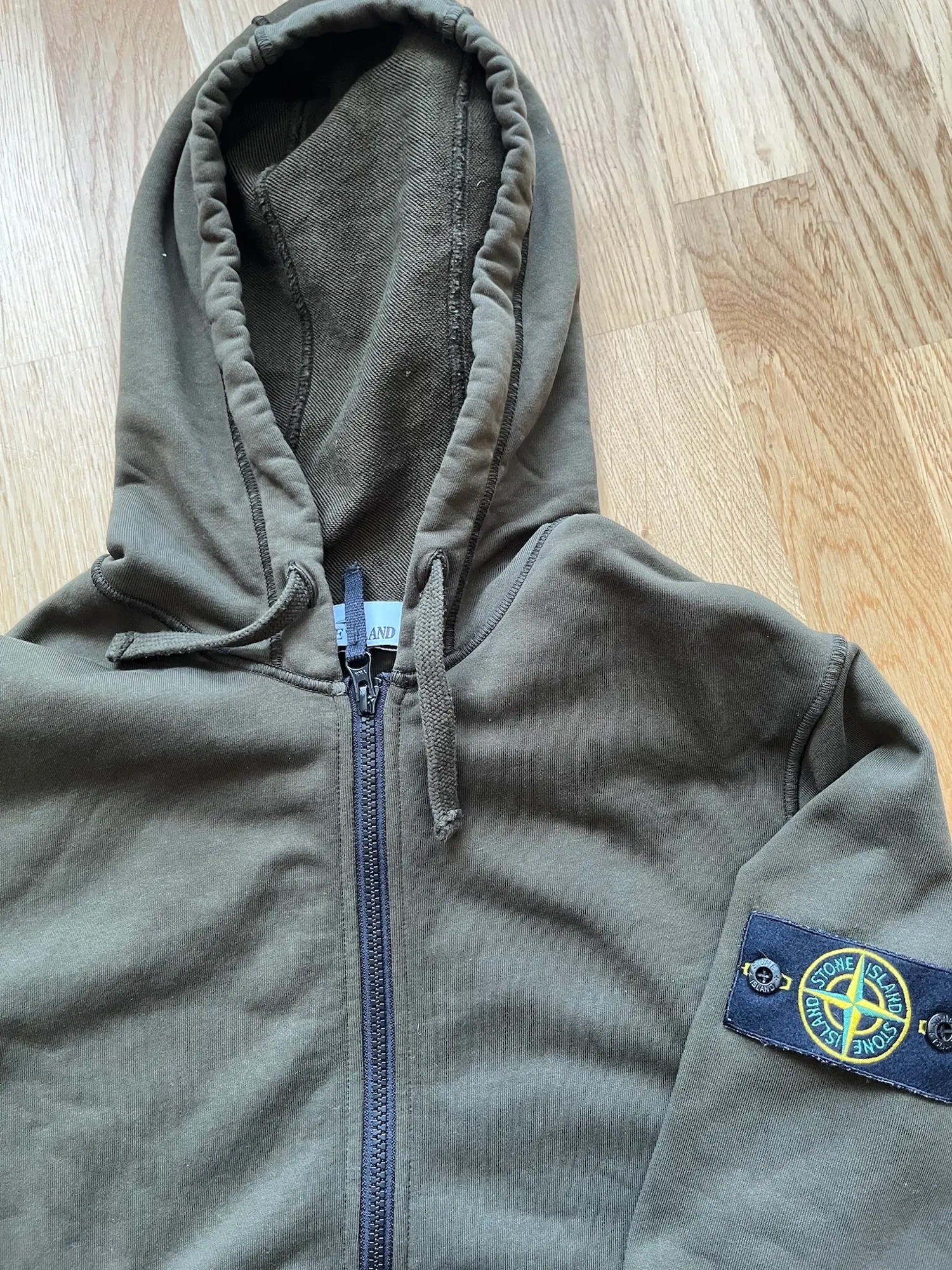 Stone Island tøj