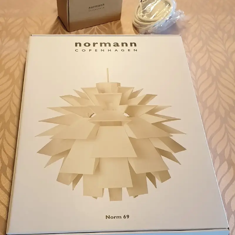 Normann Copenhagen loftslampe
