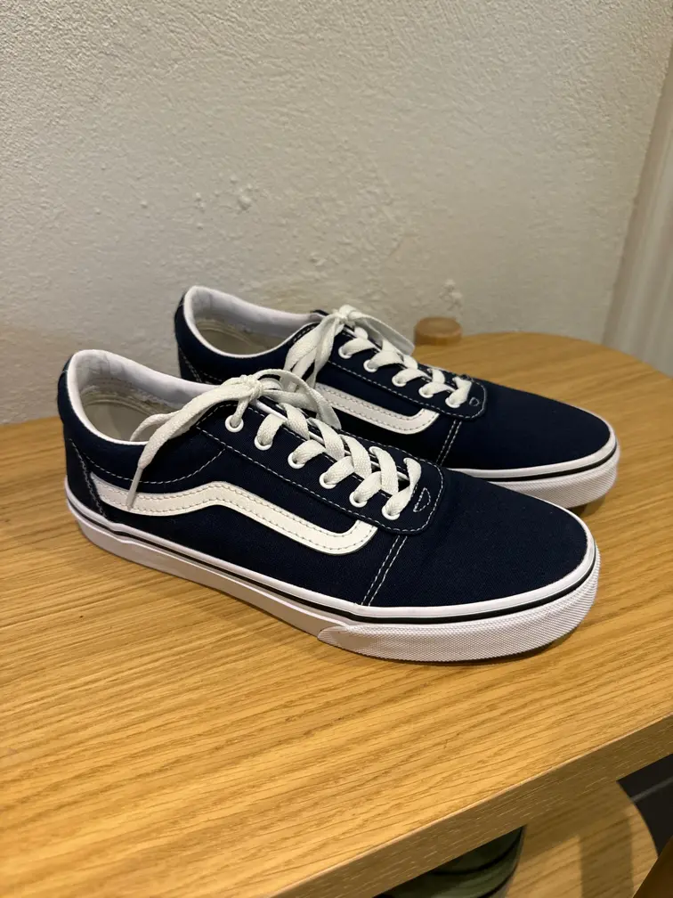 Vans sneakers