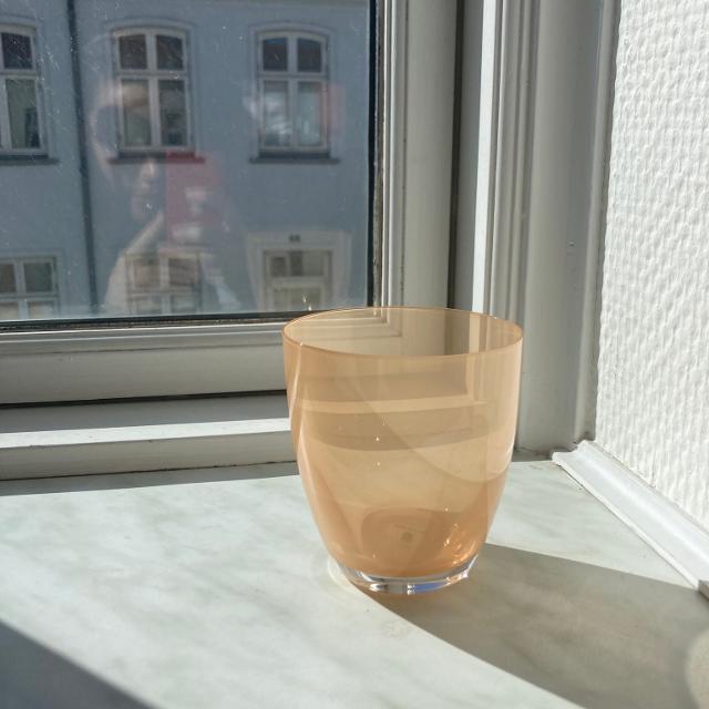 Anna Von Lipa glas