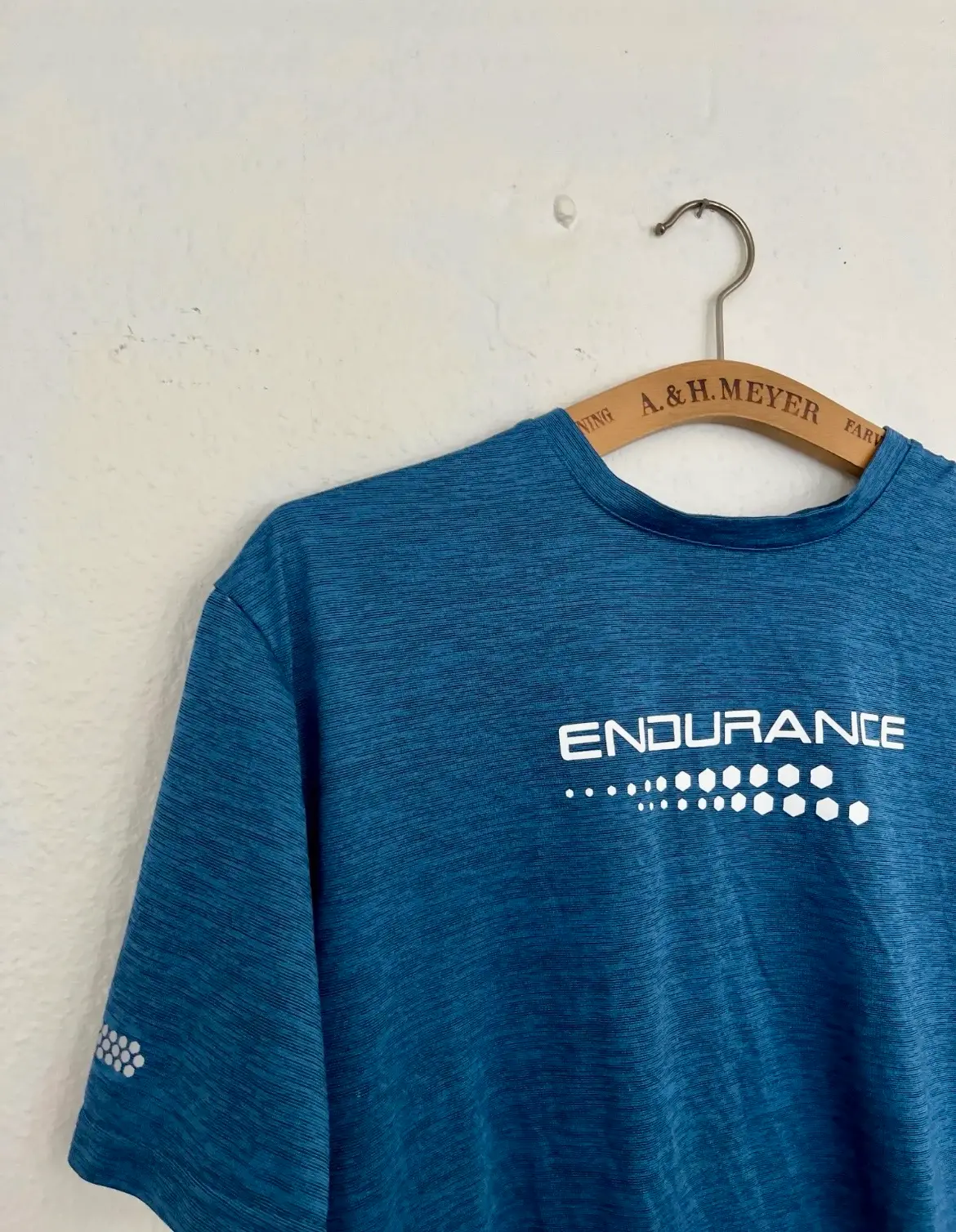 Endurance t-shirt