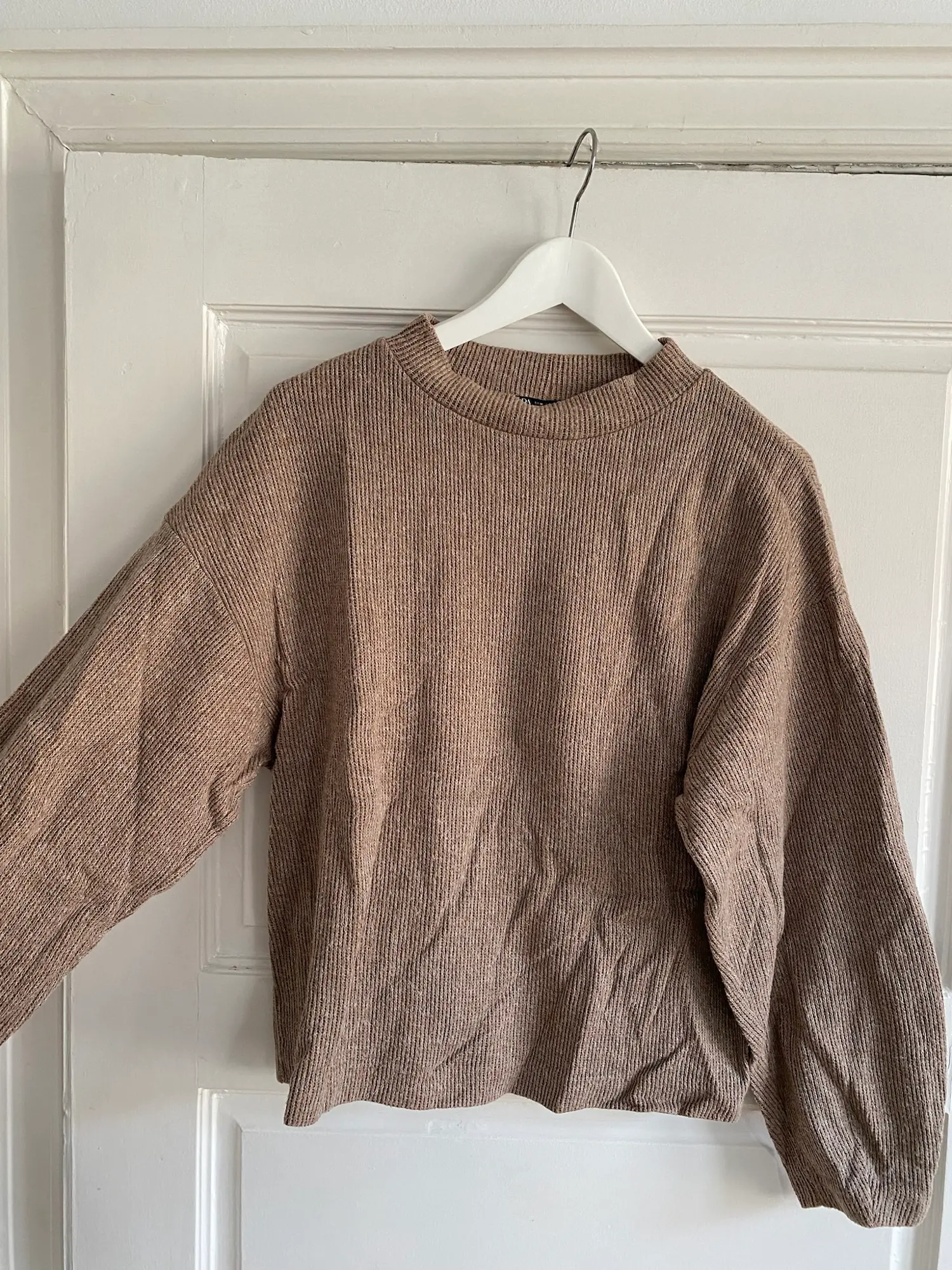 Zara sweatshirt