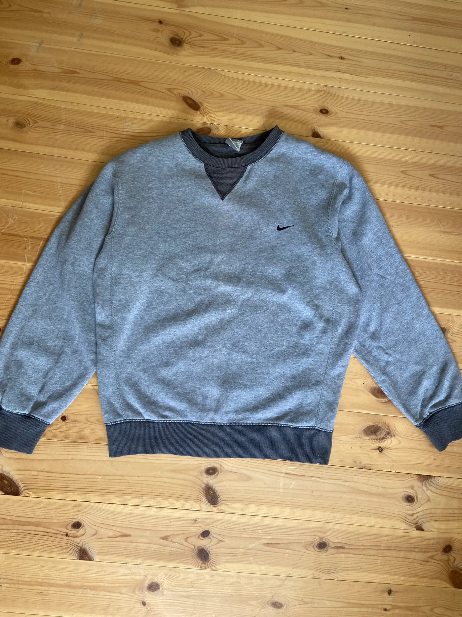 Nike sweatshirt