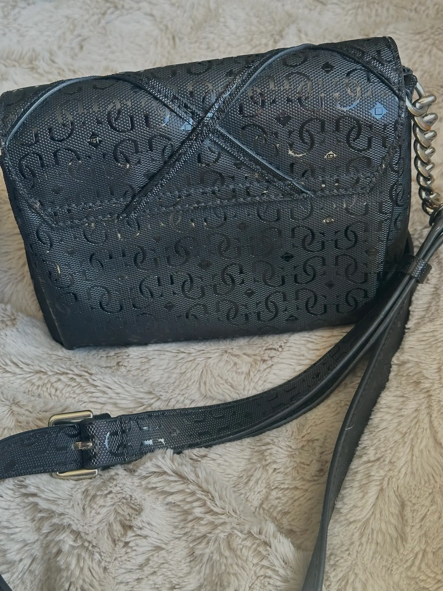 Guess crossbody-taske